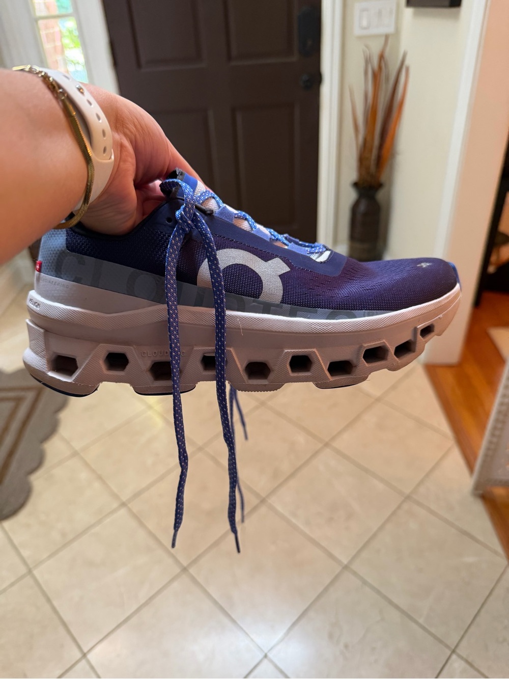 On Running Women’s Cloudnova Running Shoe - Navy/Gray
